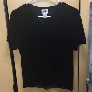 V-neck velvet tee